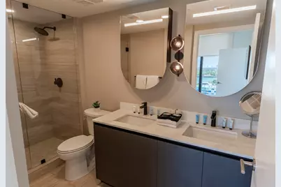 580 72nd Street #1102, Miami Beach, FL 33141 - Photo 11