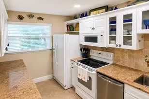 1351 Bayshore Dr, Fort Pierce, FL 34949 - Photo 11