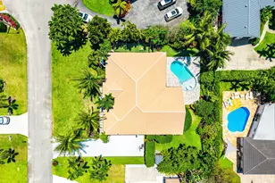 916 SW 37th Ct, Boynton Beach, FL 33435 - Photo 57