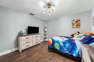 916 SW 37th Ct, Boynton Beach, FL 33435 - Photo 35