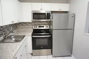 294 Chatham O, West Palm Beach, FL 33417 - Photo 5
