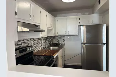 9141 Sunrise Lakes Boulevard #115, Sunrise, FL 33322 - Photo 1