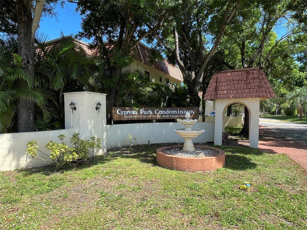 132 S Cypress Rd #523 main architectural view
