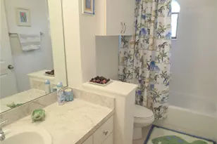 1900 Oceanwalk Ln, Lauderdale by the Sea, FL 33062 - Photo 19