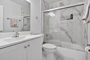 1411 NW 89th Ave, Pembroke Pines, FL 33024 - Photo 33