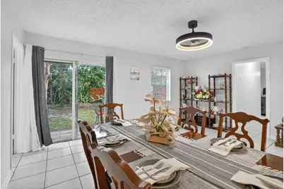 1411 NW 89th Avenue, Pembroke Pines, FL 33024 - Photo 19