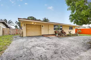 1411 NW 89th Ave, Pembroke Pines, FL 33024 - Photo 1