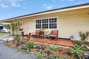 1411 NW 89th Ave, Pembroke Pines, FL 33024 - Photo 5