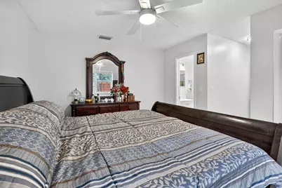 1411 NW 89th Avenue, Pembroke Pines, FL 33024 - Photo 17