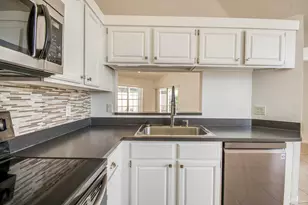 252 Moccasin Trail W, Jupiter, FL 33458 - Photo 17