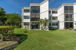 16401 Golf Club Rd, Weston, FL 33326 - Photo 61