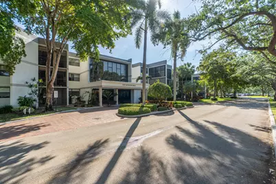 16401 Golf Club Road #113, Weston, FL 33326 - Photo 55