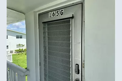 165 Coventry G, West Palm Beach, FL 33417 - Photo 9