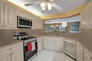 7609 Granville Dr, Tamarac, FL 33321 - Photo 5