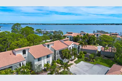 2516 NW Seagrass Drive #8b, Palm City, FL 34990 - Photo 1