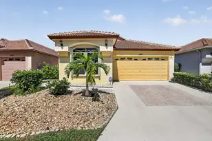 2097 Bonisle Cir, Riviera Beach, FL 33418 - Photo 1