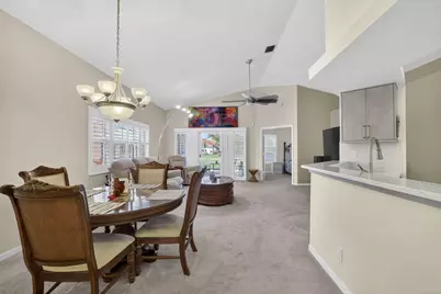 2097 Bonisle Circle, Riviera Beach, FL 33418 - Photo 5