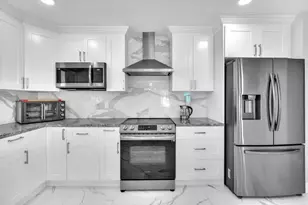 4406 SW 37th Ave, Dania Beach, FL 33312 - Photo 11