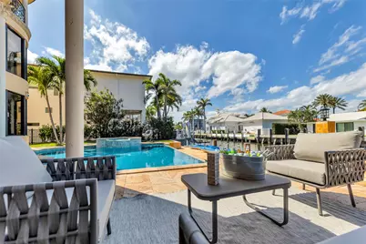 1011 Rhodes Villa Avenue, Delray Beach, FL 33483 - Photo 41