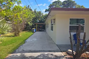515 Palm Ave, Fort Pierce, FL 34982 - Photo 7