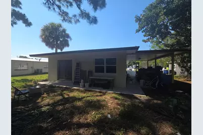 515 Palm Avenue #A&b, Fort Pierce, FL 34982 - Photo 3