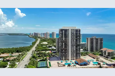 4000 N Ocean Drive #403, Singer Island, FL 33404 - Photo 3