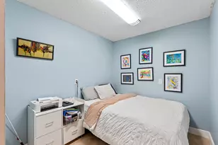 1713 Whitehall Dr, Davie, FL 33324 - Photo 5