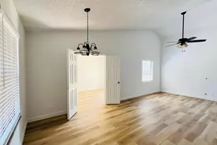 15821 E Wind Cir, Sunrise, FL 33326 - Photo 3