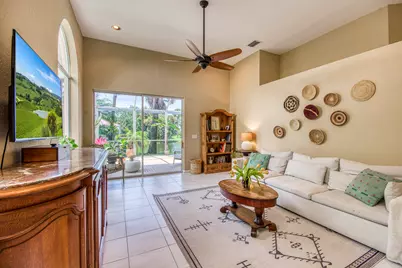 264 Canterbury Drive, Palm Beach Gardens, FL 33418 - Photo 9