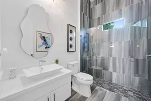 2702 NW 71st Blvd, Boca Raton, FL 33496 - Photo 27