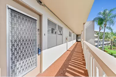 2303 Lucaya Lane #F3, Coconut Creek, FL 33066 - Photo 3