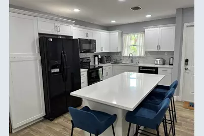 1392 Riverside Circle #1392, Wellington, FL 33414 - Photo 3