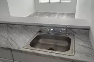13390 NE 7th Ave, North Miami, FL 33161 - Photo 5