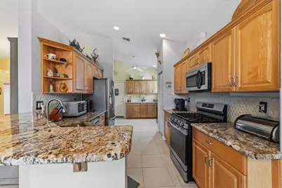394 Springview Loop, Port Saint Lucie, FL 34986 - Photo 11