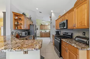 394 Springview Loop, Port Saint Lucie, FL 34986 - Photo 11