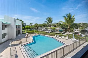 412 Southwind Dr, North Palm Beach, FL 33408 - Photo 9