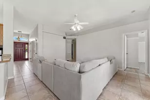 107 Sycamore Dr, Royal Palm Beach, FL 33411 - Photo 11