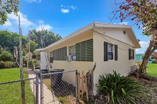 314 Dickson Dr, Fort Pierce, FL 34982 - Photo 1