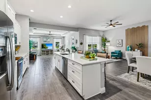 2549 SE Lyman Cir, Port Saint Lucie, FL 34952 - Photo 23