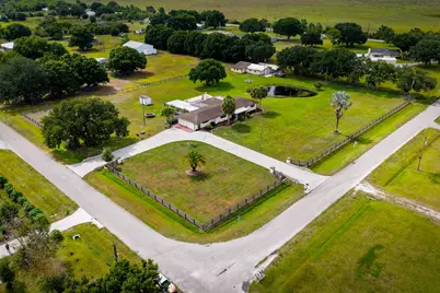 11405 NW 2nd Terrace, Okeechobee, FL 34972 - Photo 1