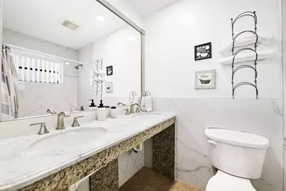 2300 NE 12th Avenue, Pompano Beach, FL 33064 - Photo 15