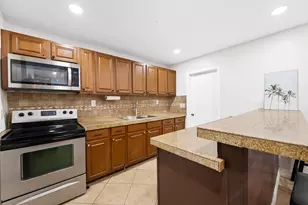 2300 NE 12th Ave, Pompano Beach, FL 33064 - Photo 7