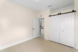 2381 SW Indigo Ln, Port Saint Lucie, FL 34953 - Photo 27