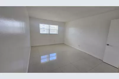 15221 NE 6th Avenue #A210, Miami, FL 33162 - Photo 11