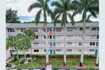 2004 Granada Drive #J3, Coconut Creek, FL 33066 - Photo 3