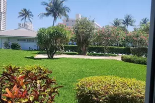 2700 Banyan Rd, Boca Raton, FL 33432 - Photo 13