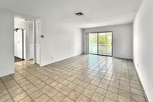 5263 Cresthaven Blvd, West Palm Beach, FL 33415 - Photo 3