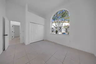 608 W Palm Aire Dr, Pompano Beach, FL 33069 - Photo 11