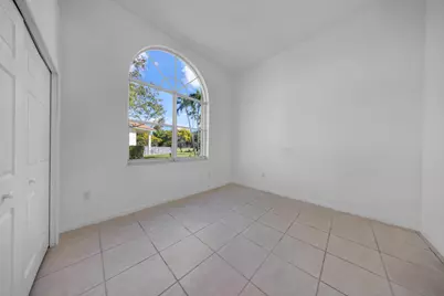 608 W Palm Aire Drive #608, Pompano Beach, FL 33069 - Photo 9