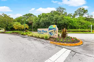 755 Northeast Trailside Run, Port Saint Lucie, FL 34983 - Photo 21